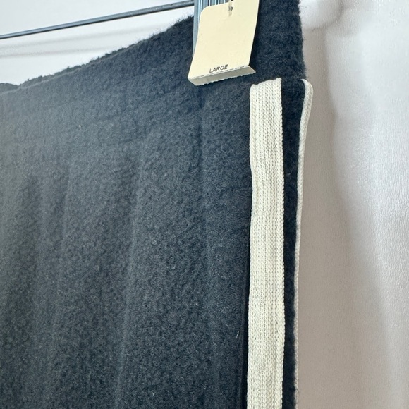 PINK by Victoria's Secret Reverse Fleece Sweatpants Black - Picture 13 of 16